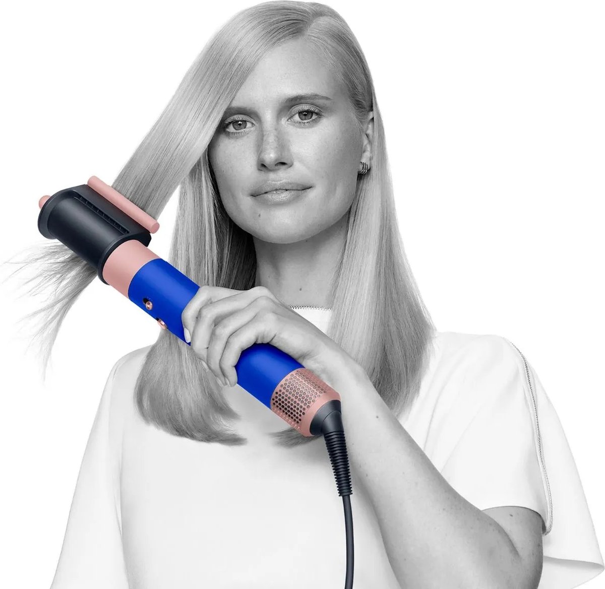 Elektrisch apparaat, Microfoon, Persoon, Fotografie, Portret