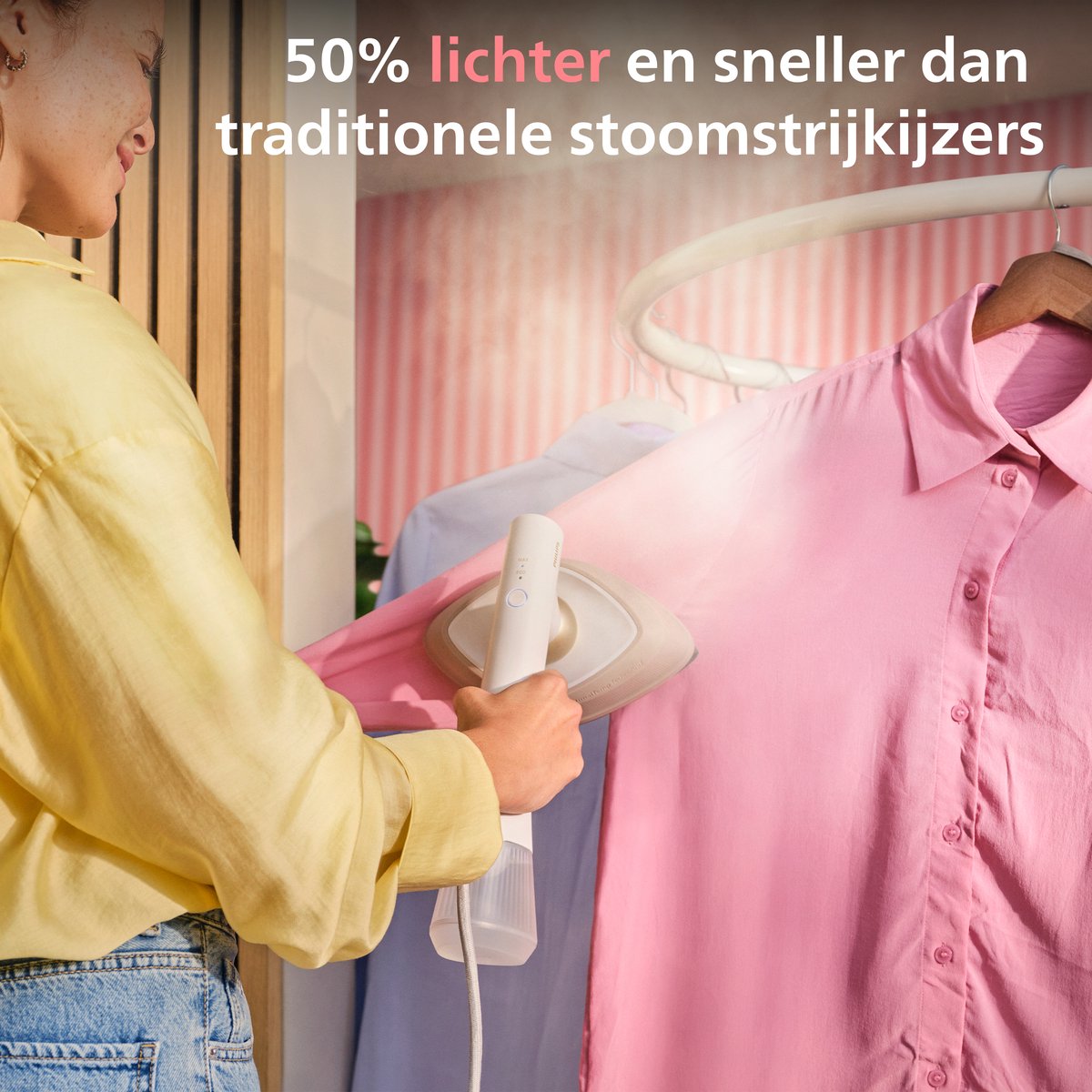 Philips OneTurn - GC213/10 - Hybride stoomstrijkijzer & kledingstomer - Strijkijzer & Stomer in 1