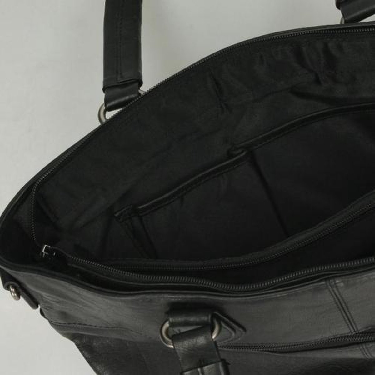 DSTRCT Schoudertas Croco Leer - zwart