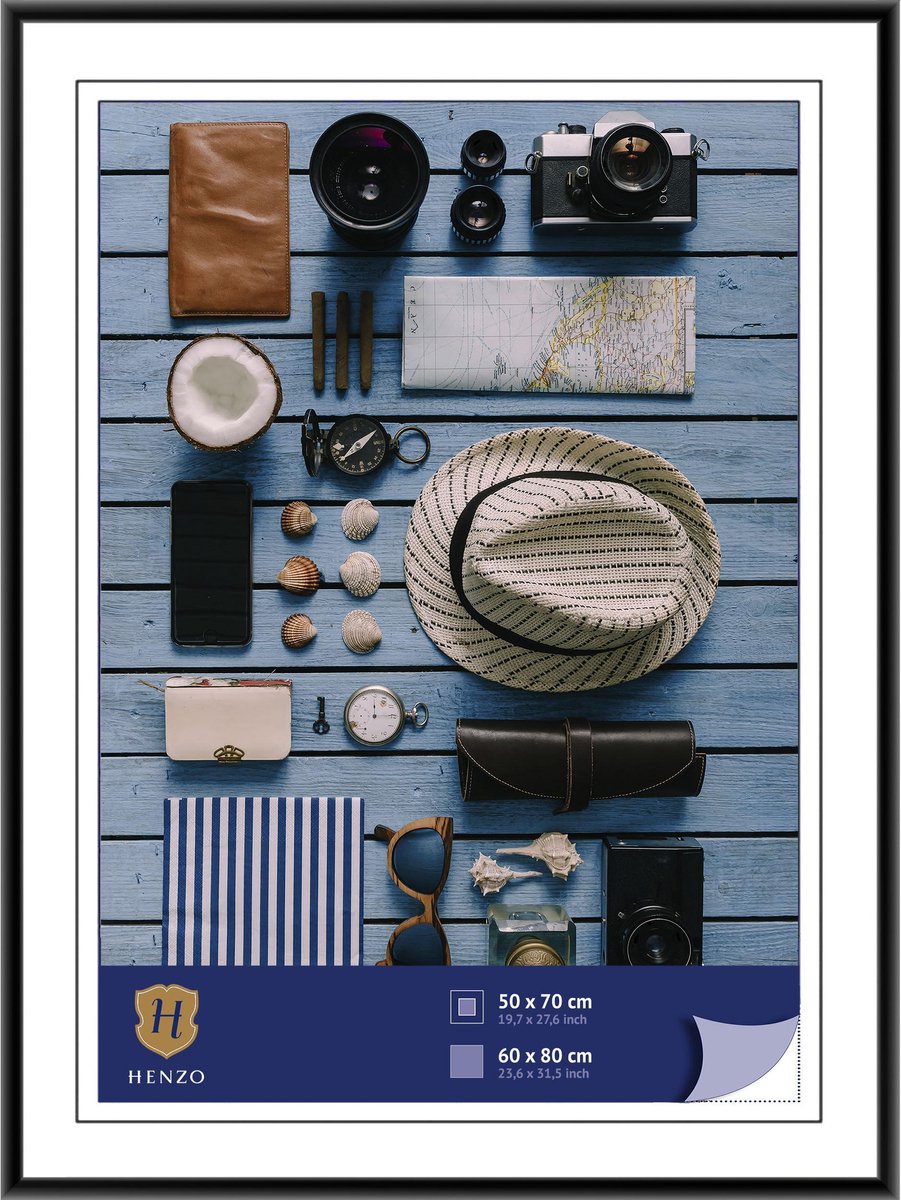 camera, hoed, kaart, horloge, portemonnee