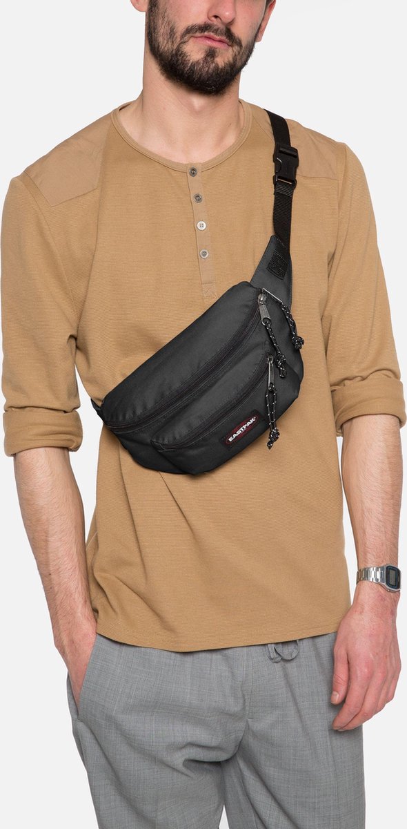 Eastpak - Heuptas Doggy Bag - Black