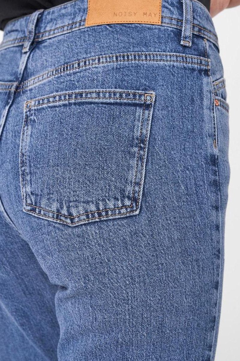 Noisy may NMOLIVIA NW SLIM STRAIGHT JEANS MB NOOS Dames Jeans - Maat 25