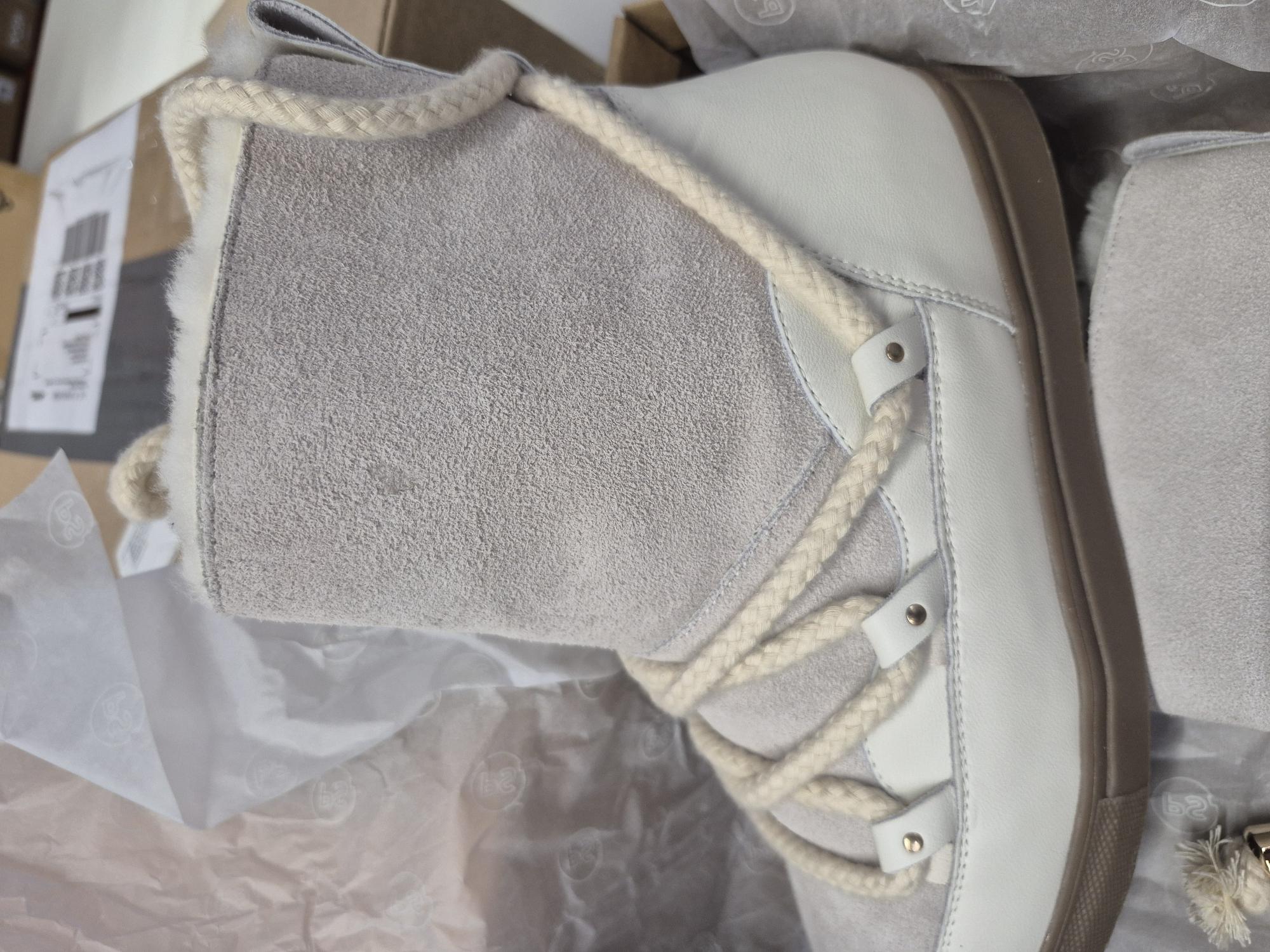 boot, winter boot, suede, rope laces, neutral gray