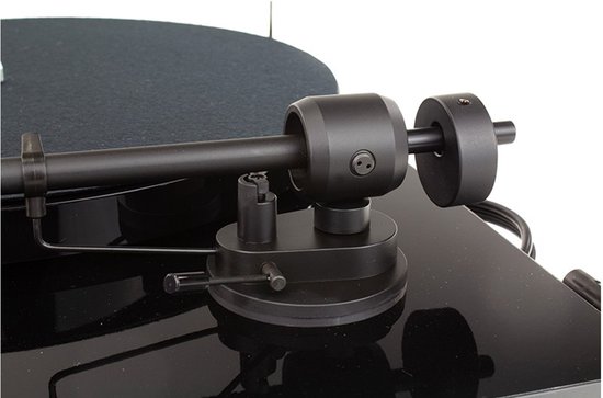 Pro-Ject E1 BT AT3600L Platenspeler - Voorversterkt Bluetooth - Verzender - Zwart