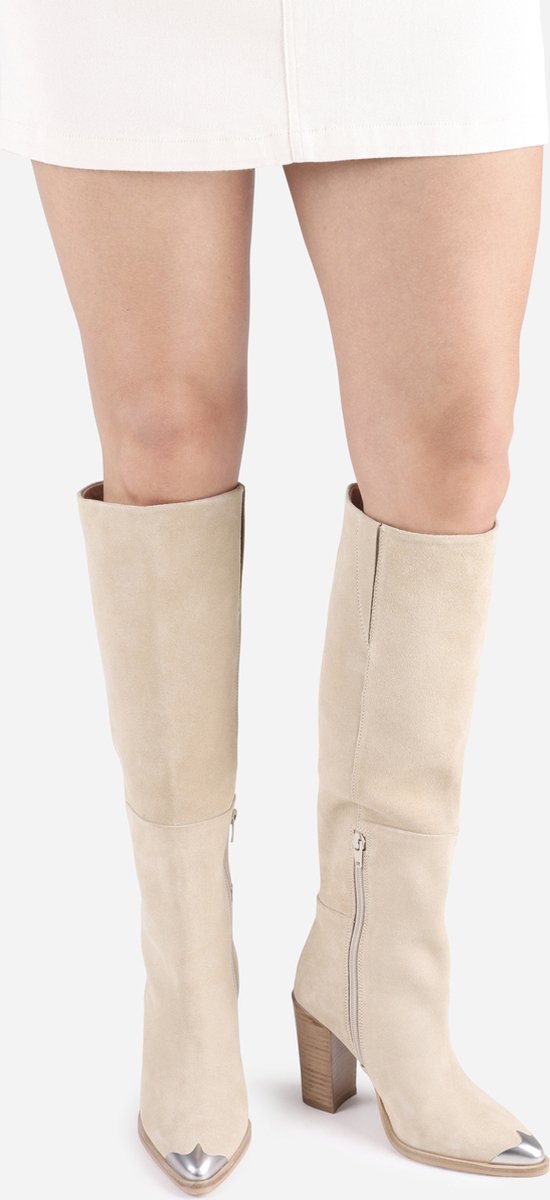 Kleding, Schoeisel, Schoen, Hoge hak, Persoon