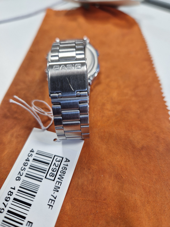 Polshorloge, Arm, Lichaamsdeel, Persoon