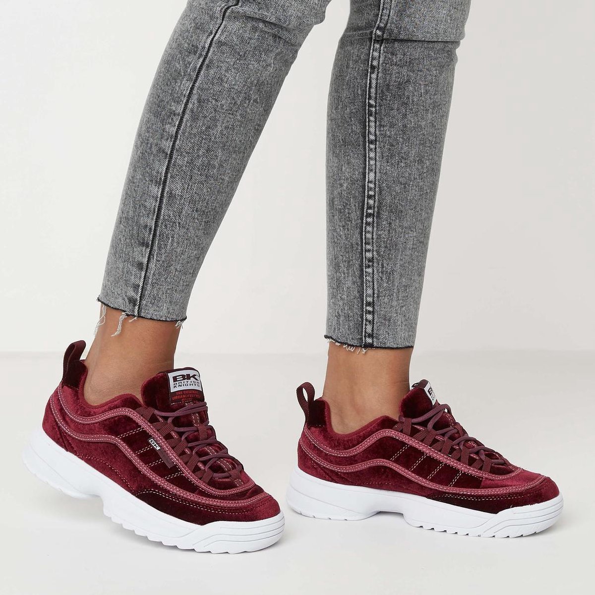 Schoeisel, Schoen, Sneaker, Persoon, Jeans