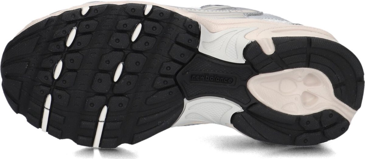 sneaker, running shoe, rubber sole, black, athletic