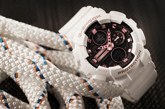 Casio GMA S140M 7AER Dames horloge - 46 mm
