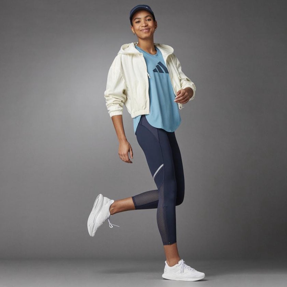 adidas 3 Bar Logo Tank Sporttop - Maat XS - Dames