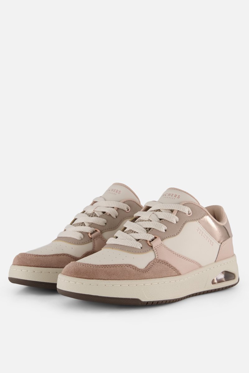 sneakers, sportschoenen, laag profiel, roze tint, luchtkussen enkelstuk