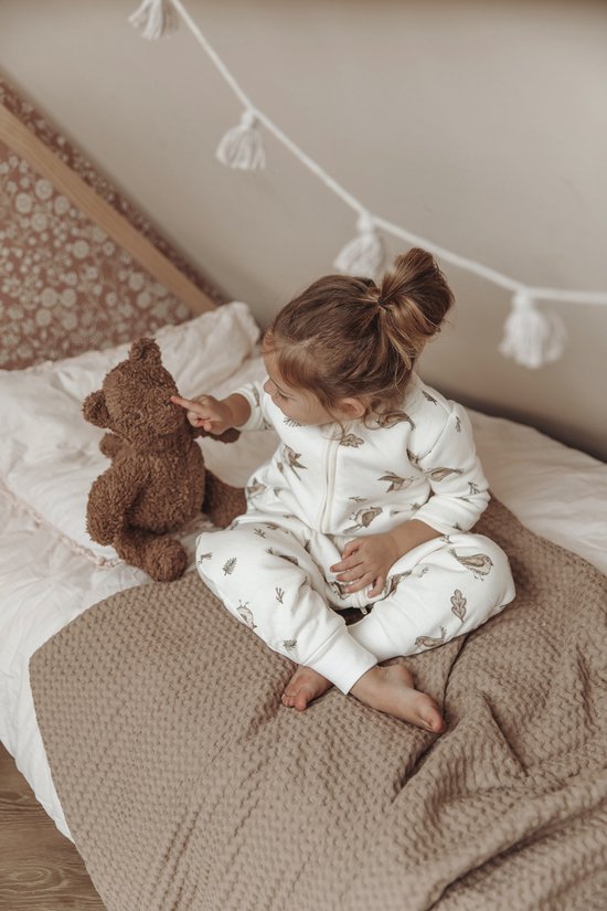baby, pyjama's, romper, teddy, slaapkamer decor