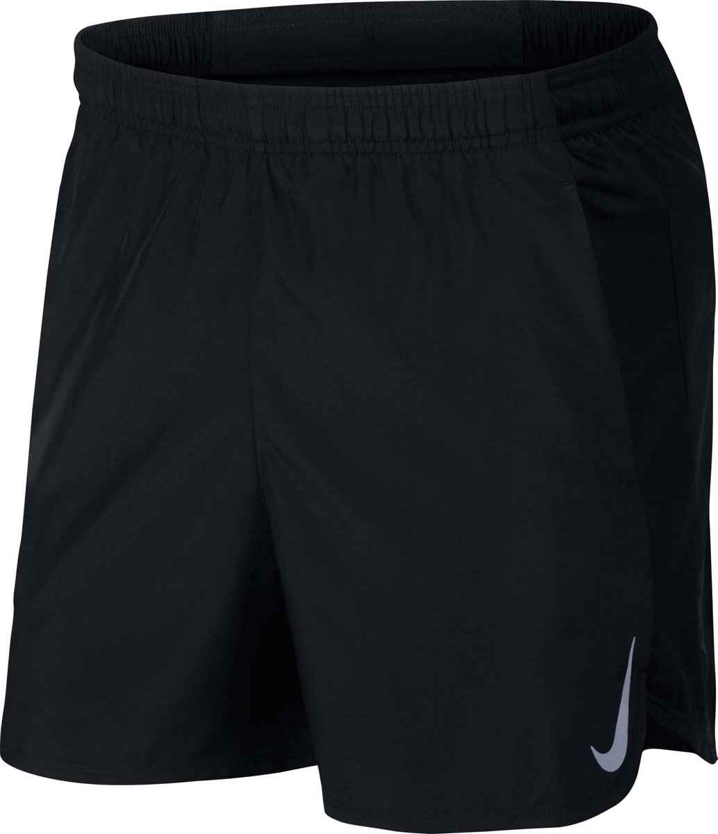 shorts, sport shorts, zwart, elastische tailleband, Nike swoosh