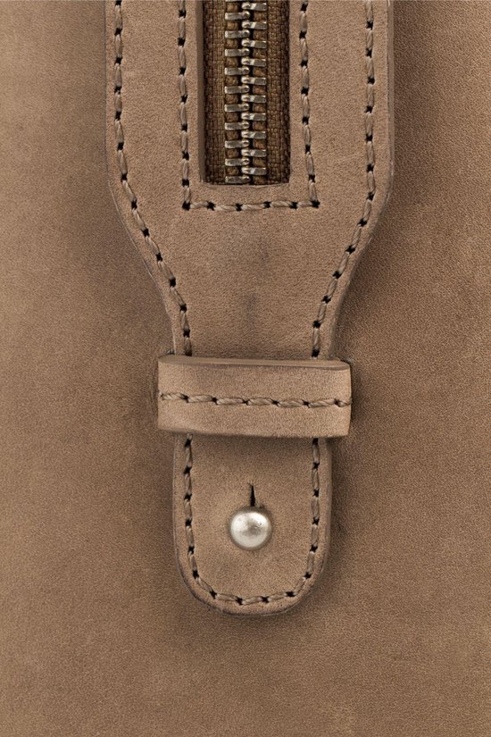 BURKELY Croco Cody Handbag S - Grijs
