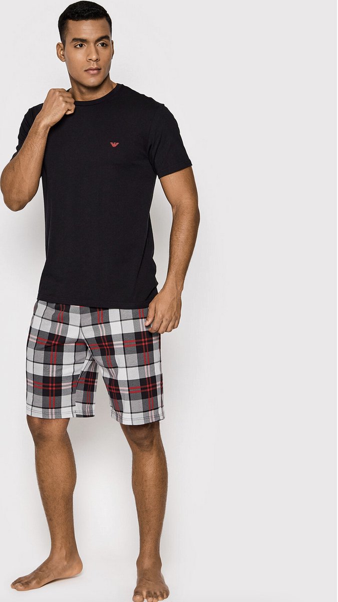 t-shirt, shorts, plaid, black, men