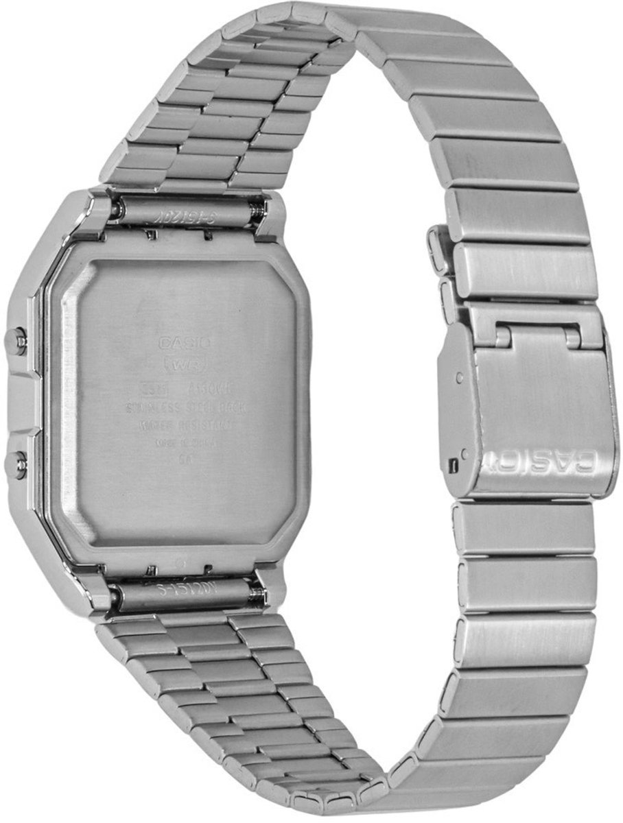 Polshorloge, Arm, Lichaamsdeel, Persoon, Elektronica