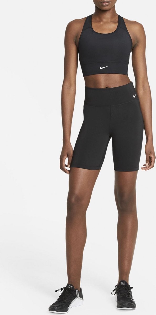 Korte broek, Volwassene, Vrouwelijk, Persoon, Vrouw