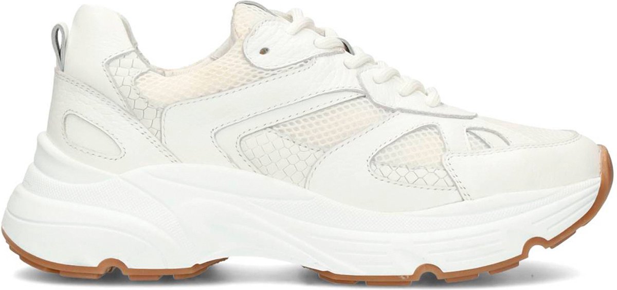 sneaker, witte sneaker, draagbare schoen, chunky zool, mesh details