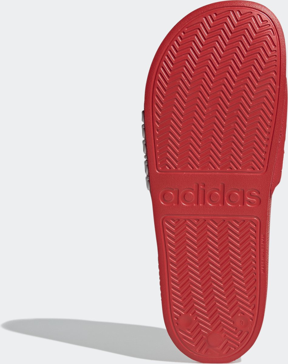 slipper, rubber, red, logo-adidas, sole-pattern