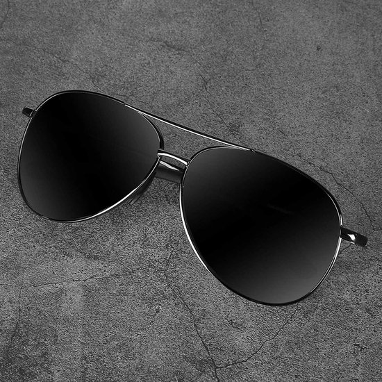 Accessoires, Zonnebril