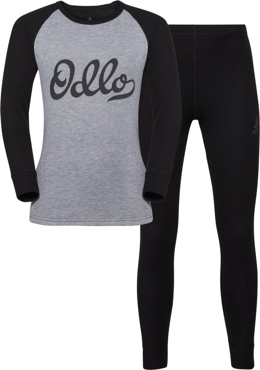 Kleding, Lange mouwen, Mouw, Jas, T-shirt