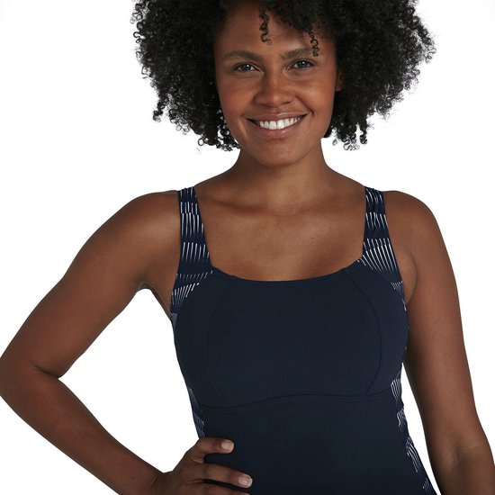 Volwassene, Vrouwelijk, Persoon, Vrouw, Kop