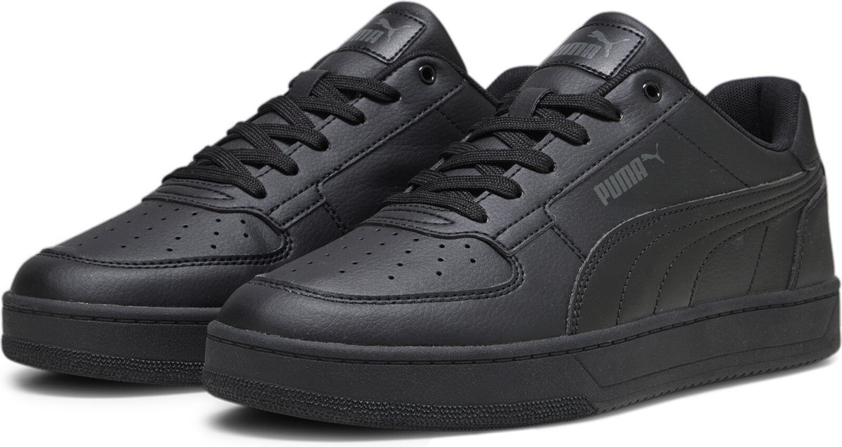 sneakers, zwart, perforatie teen, puma, leer