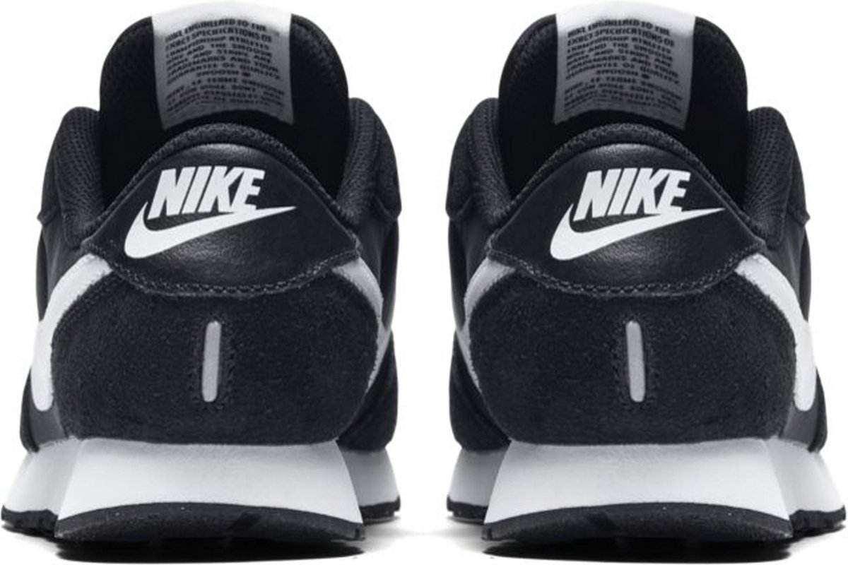 Nike - Maat 37.5 - MD Valiant Unisex Sneakers - Black