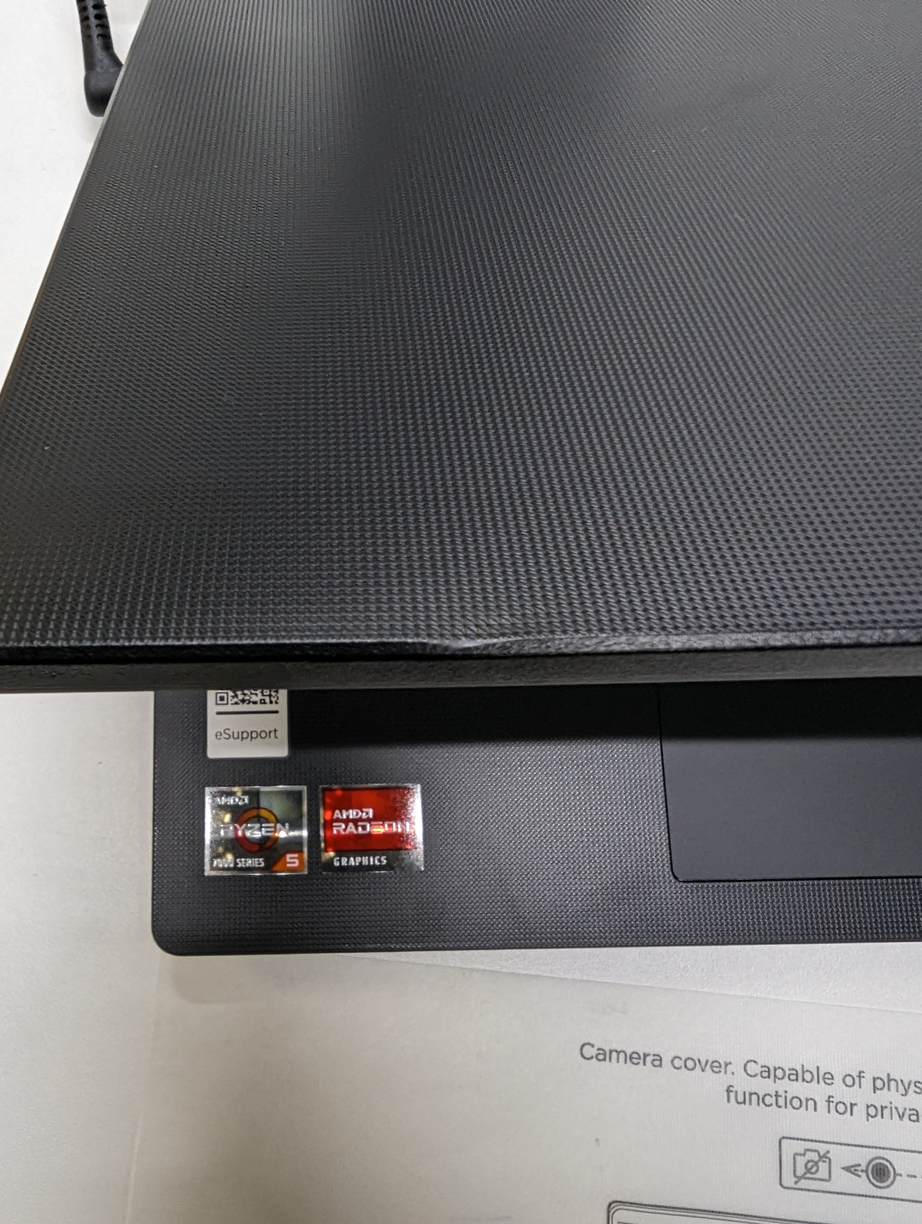 PXL_20240105_080647397-MP-1 Lenovo V14 G4 AMN (82YT00M3MB, Azerty toetsenbord)