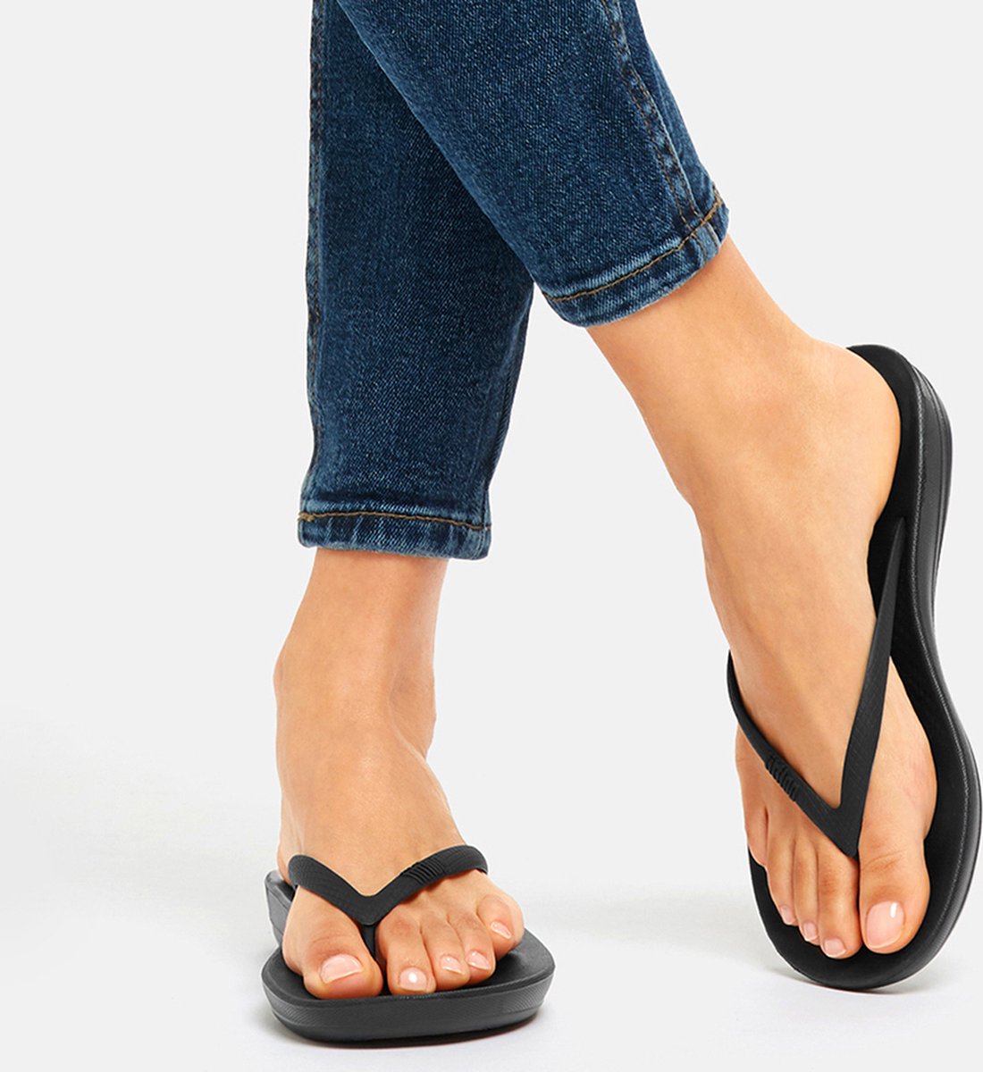 Schoeisel, Sandaal, Jeans, Broeken, Schoen