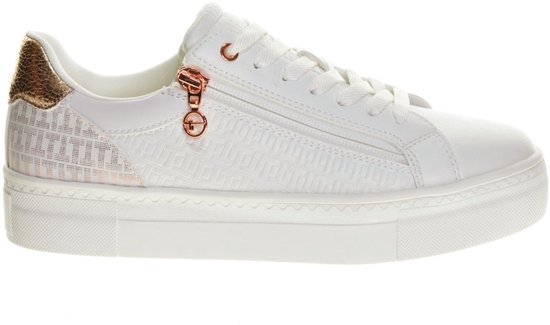sneaker, white shoe, platform sneaker, lace closure, rose gold hardware