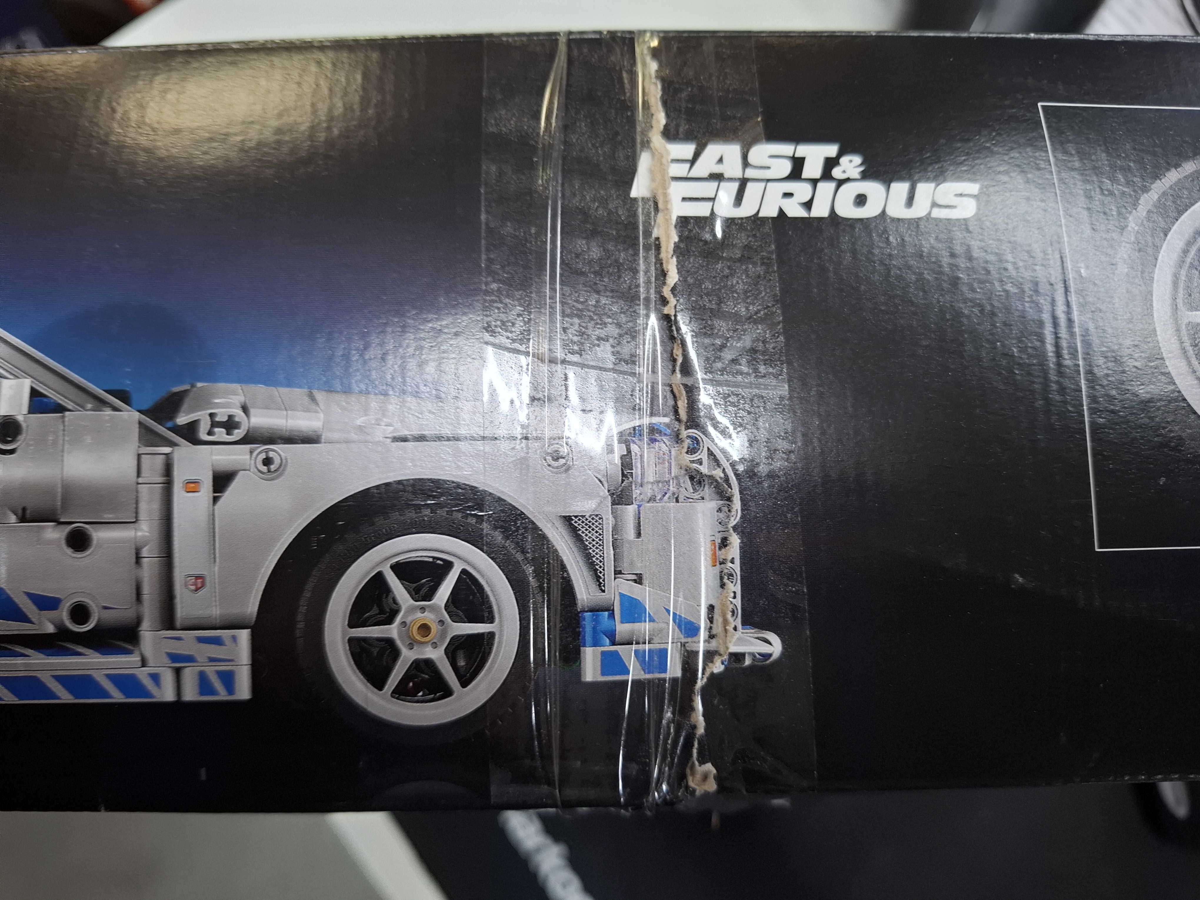 LEGO® Technic 2 Fast 2 Furious Nissan Skyline GT-R (R34) Auto - 42210