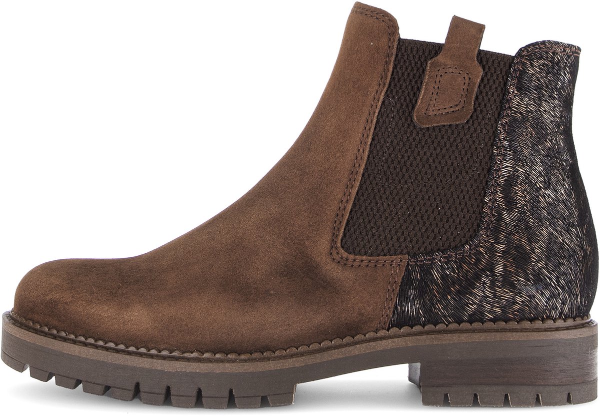  Chelsea-boots, Brown suede, Elastic side panels, Rund zool pattern, Chunky sole