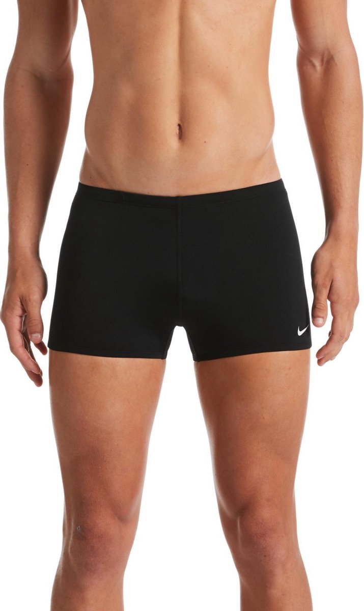Kleding, Korte broek, Persoon, Zwembroek, Ondergoed, Kleding, Korte broek, Persoon, Zwembroek, Ondergoed