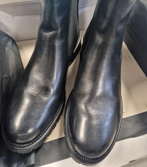 Tamaris - Maat 38 - Chelsea Boot - Vrouwen - Zwart