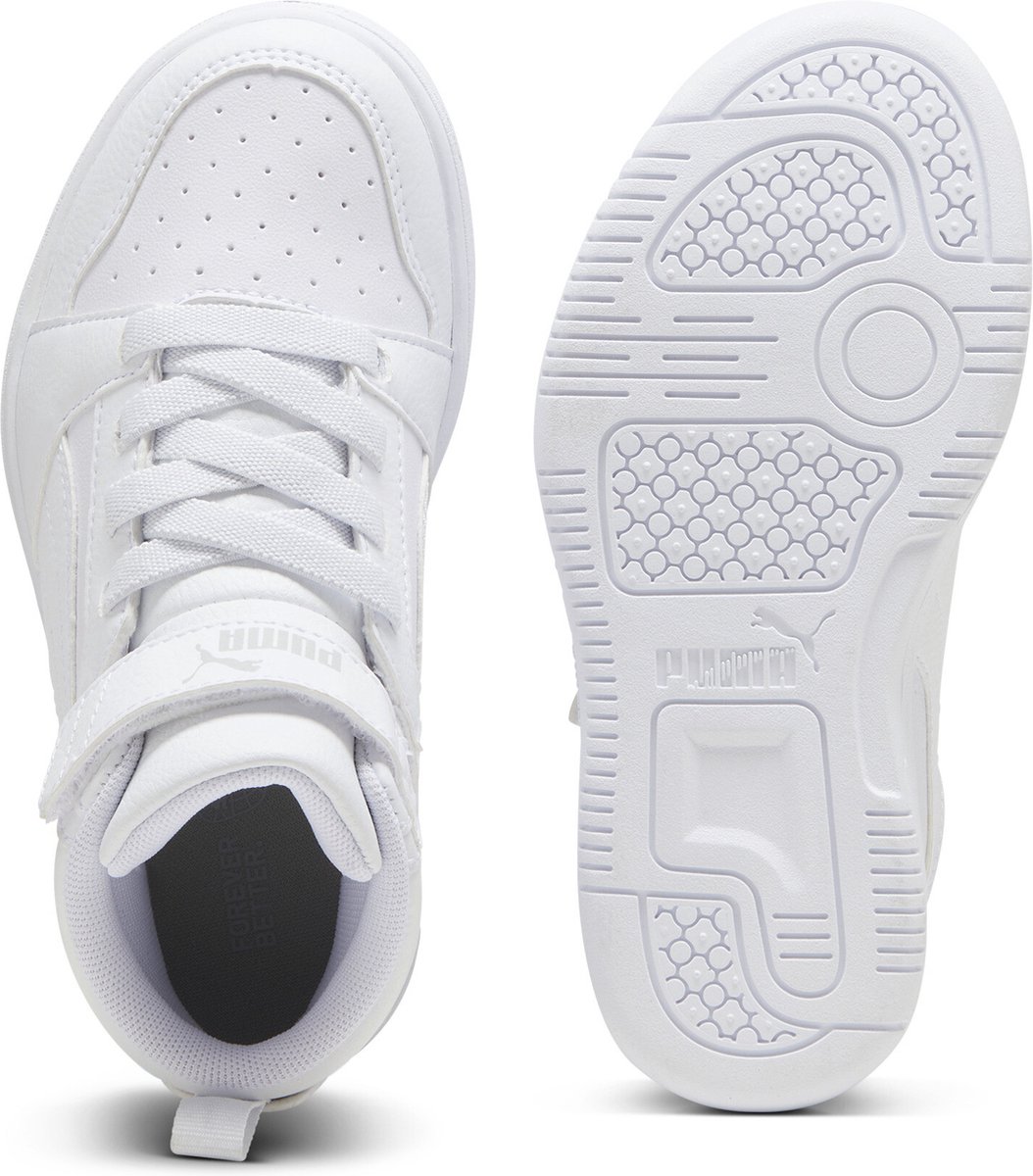  witte schoen,  sneakers,  sportief,  canvas,  perforaties