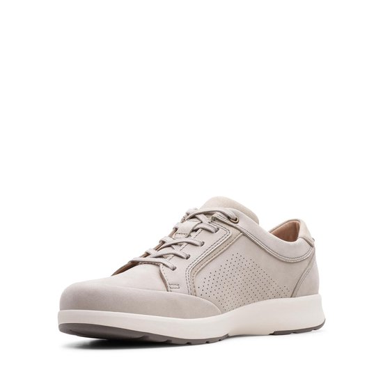 Clarks Un Trail Form - Maat 40 - Heren Sneakers - Stone Nubuck