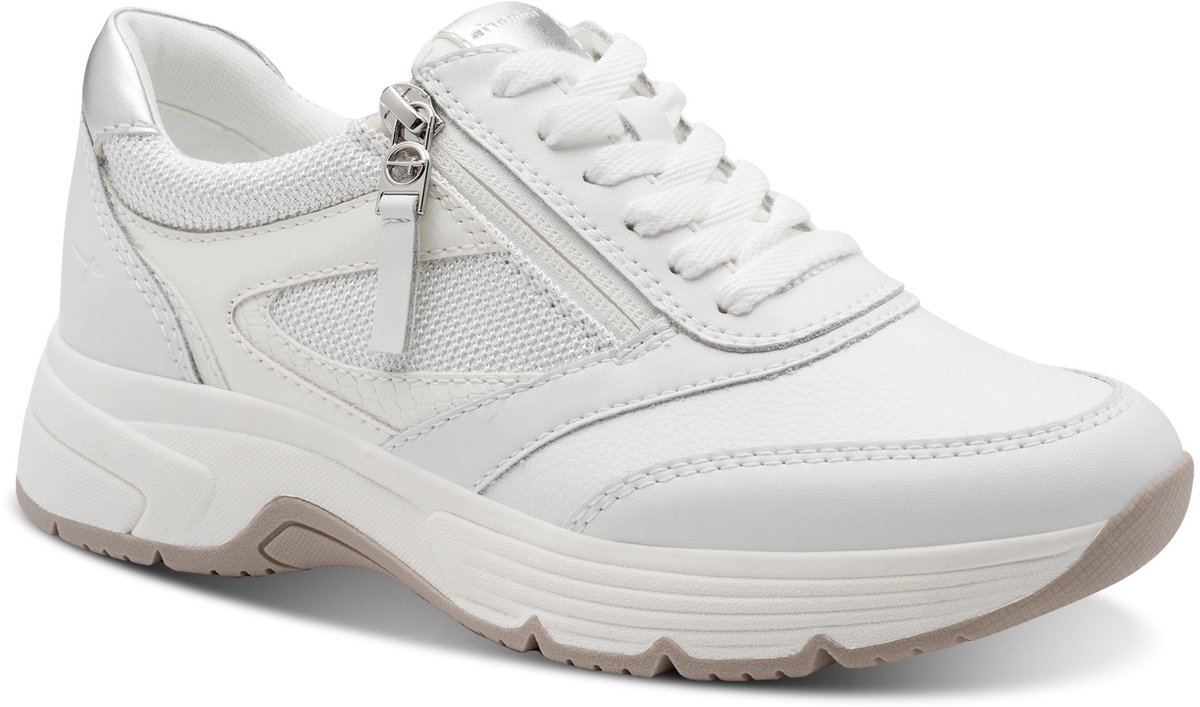 witte sneaker, sportschoen, zijzak, platformzool, luxe tekstuur