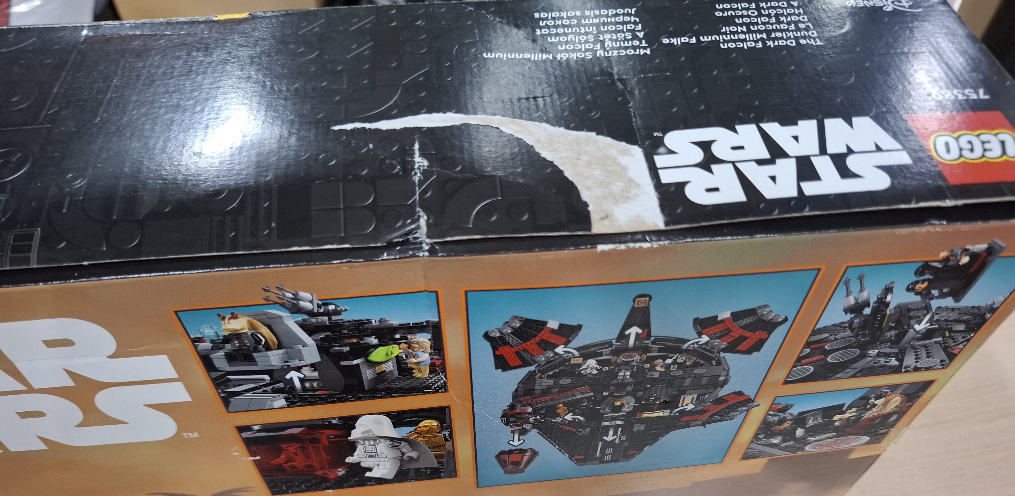 LEGO Star Wars Dark Falcon 75389
