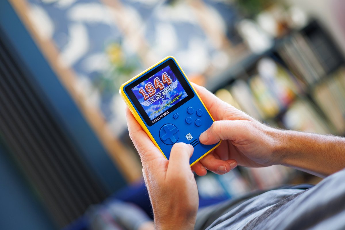 Capcom - Super Pocket gaming handheld - 12 games - USB-C opladen - compatibel met Evercade cartridge