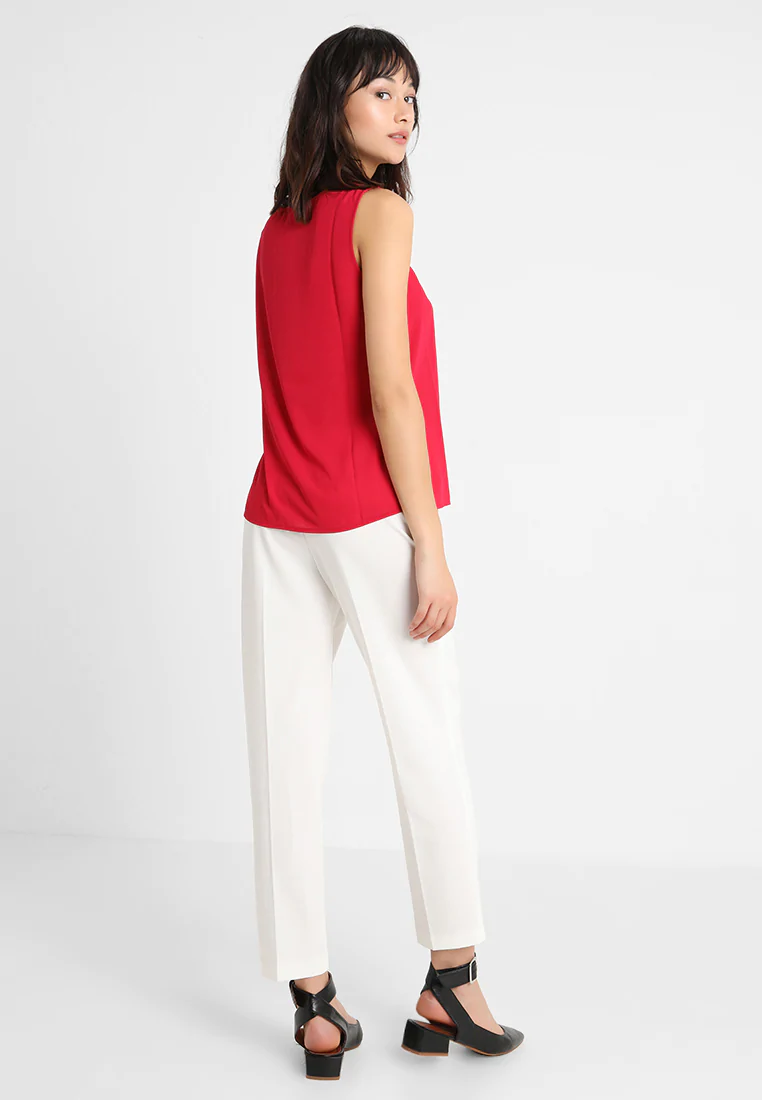 Anna Field blouse rood Maat S