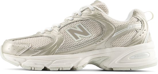 sneaker, mesh, wit, harde zool, zool