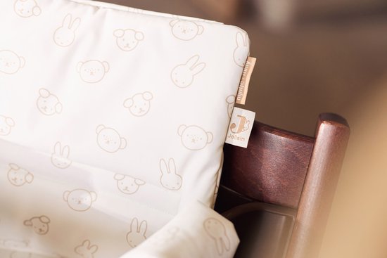 Kussen, Woondecoratie, Meubels, Stoel, Handtas