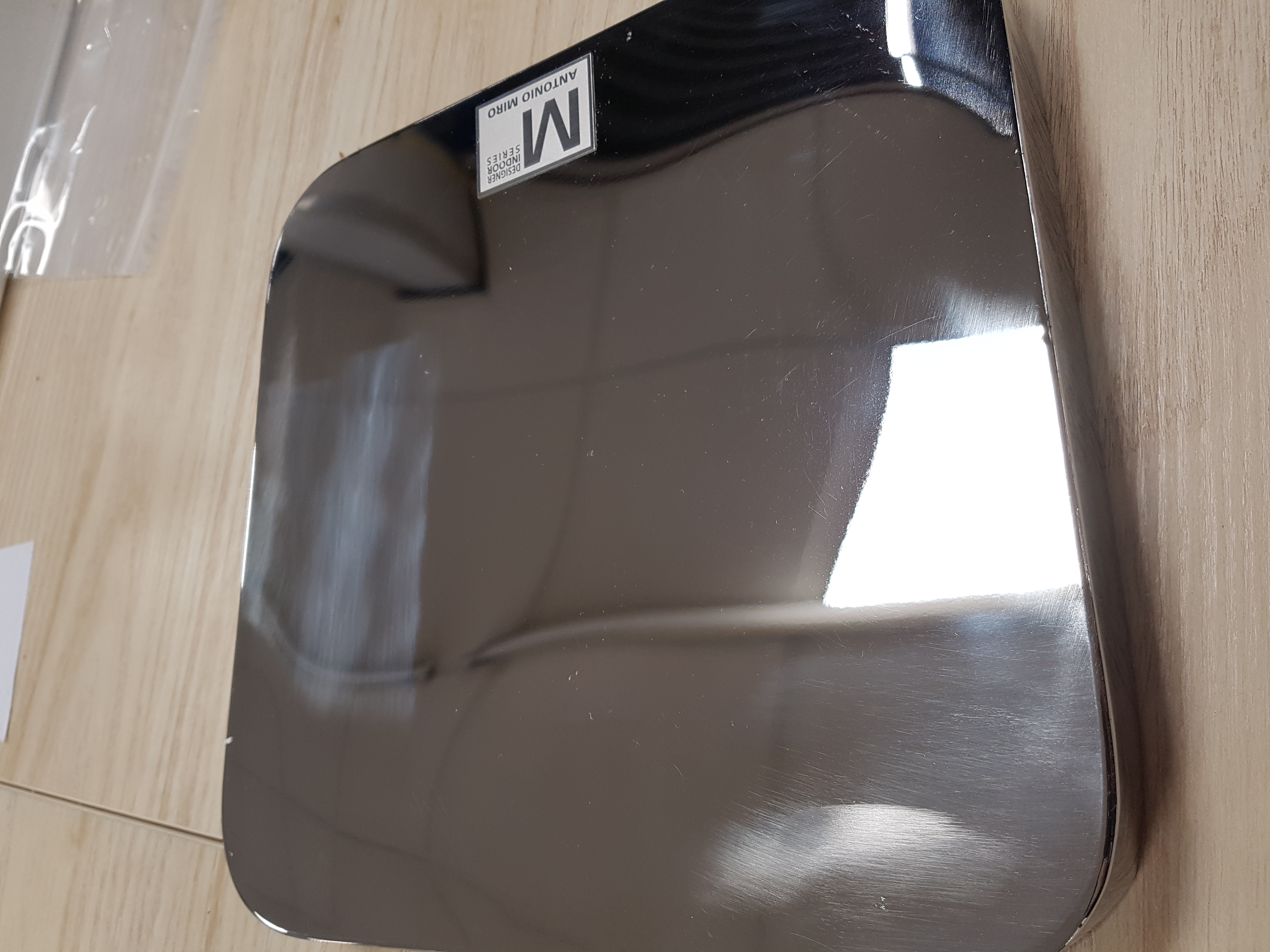 Koopjeshoek- Antonio Miro &quot;Cube&quot; - Tafellamp - Chroom, Zwart