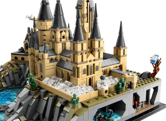 LEGO Harry Potter Kasteel Zweinstein en terrein Grote Set voor Volwassenen - 76419