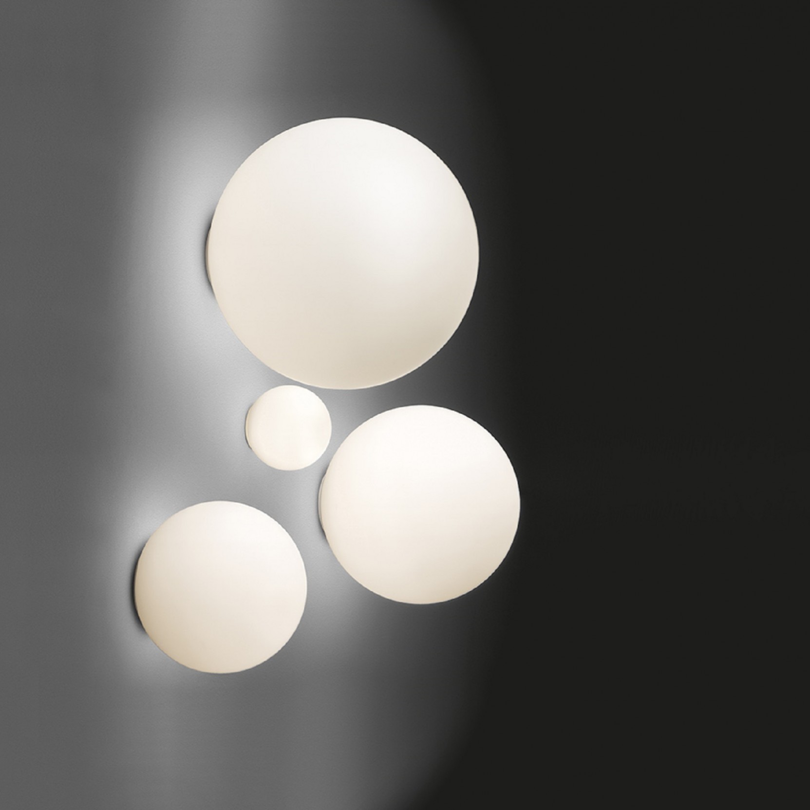 wandlamp, muurverlichting, globe, bollen, verlichting