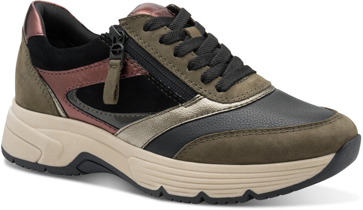 sneaker, sportschoen, luxe-sneaker, loper, wandelschoen