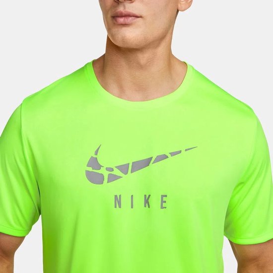 Nike Maat M  Dri-Fit Run Division sportshirt heren donkergroen