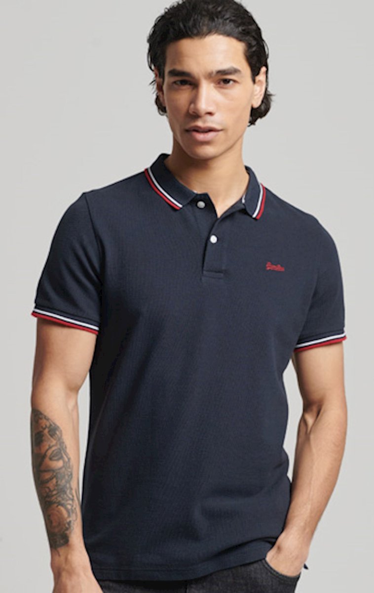 Shirt, Mouw, T-shirt, Persoon, Gezicht
