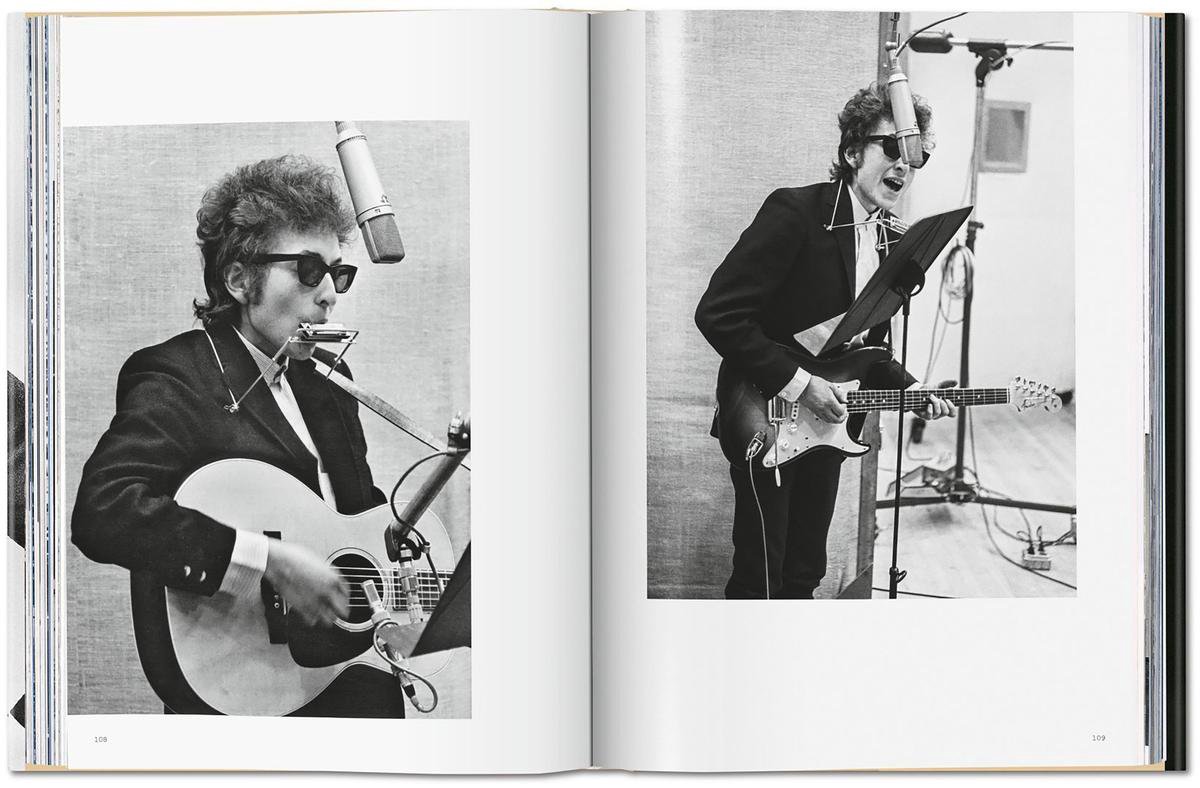 Daniel Kramer. Bob Dylan. A Year and a Day - Boek